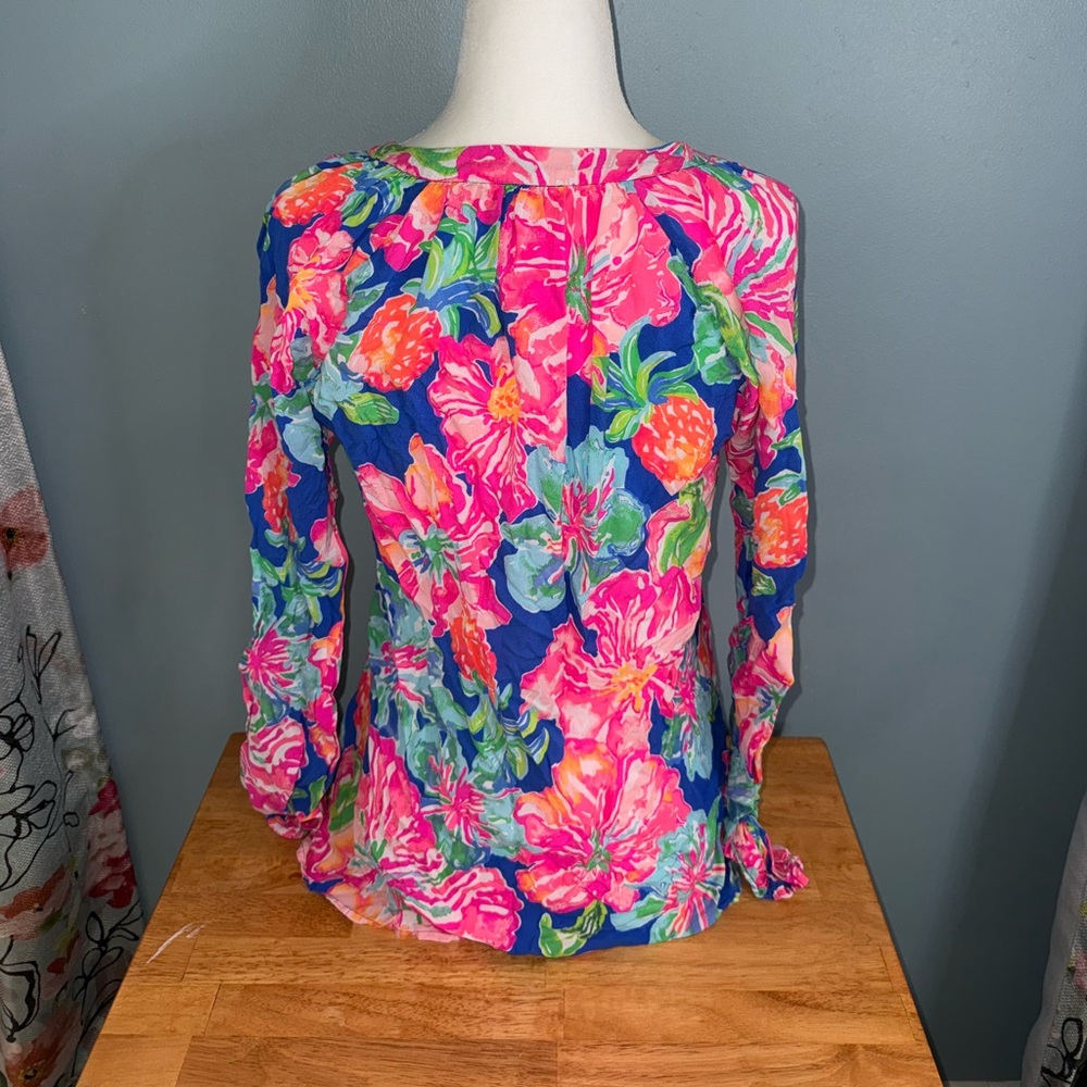 Lilly Pulitzer Pink and Blue Floral Blouse - Picture 4 of 5